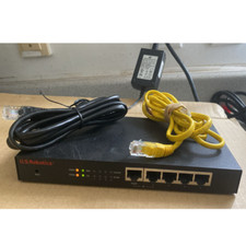 US ROBOTICS 8000-02  BROADBAND ROUTER bundled w/AC ADAPTER. picture