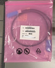 Genuine Cisco QSFP-100G-CU1M 100Gb Passive Copper 1M Cable 37-1666-01 picture