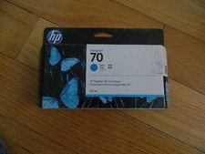 GENUINE HP #70 CYAN CARTRIDGE C9452A DESIGNJET Z2100 Z3100/3200 Z5200 NEW SEALED picture