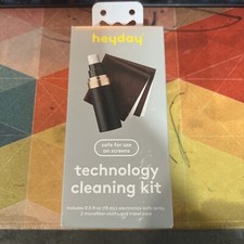 Heyday Technology Cleaning Kit - 15ml spray + 2 cloths + travel case picture