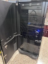 black Thermaltake Tsunami Dream ATX computer tower For Parts Powers On picture