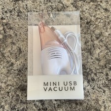 Vivitar Mini USB Desktop Vacuum Cleaner for Keyboards, DV-ES42-PK picture