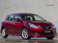 Cars nissan pulsar sss Desk Mat Stitched picture