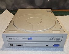 HP CD-Writer Plus/Mitsumi Electric Model CR-4804TE, CD-R/RW Drive - Vintage 2000 picture