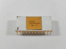 RARE MOSTEK MK4002P 4002 WHITE CERAMIC GOLD DIP-24 PIN IC INTEGRATED CIRCUIT picture