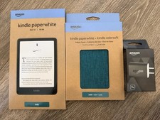 NEW Jade Kindle Paperwhite 12th Generation 16 GB Charger / Matching Case Bundle picture