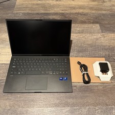 LG gram 15.6” Core Ultra 7 Intel Arc Windows 11 Laptop 16GB RAM 1TB SSD Qwen AI picture