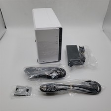 Synology DS223j 2-Bay DiskStation NAS Server RTD1619B 1GB DDR4 DS223j-1G picture