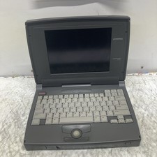Compaq Contura 410c Powers on Untested Unknown CPU bad keyboard picture