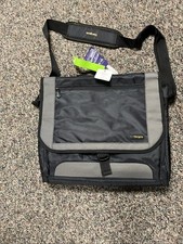 Targus Laptop Carrying Bag W/Strap - Large Size - 21 Inch From Corner to Corner picture