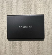 Samsung T7 Portable External SSD 500GB Titan Gray USB 3.2 picture