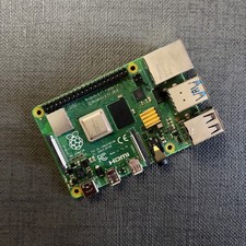 Raspberry Pi 4 Model B - 4GB Quad Core - With Argon ONE Case - Used picture