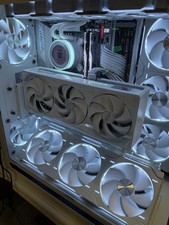 Gigabyte RTX 5090 AORUS Master Ice White OC 32GB picture