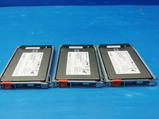 EMC VNX 200GB FLASH SAS SSD 2.5'' Hard drive 005050599 Lot of 3 picture