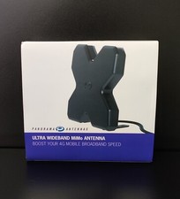 PANORAMA ultra wideband MiMo  antenna 4G TS9 PLUGs picture