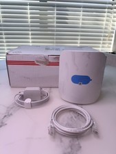 eero Pro 7 Wi-Fi 7 Router, 2-Port 5GbE, USB-C, White (ME10001) picture