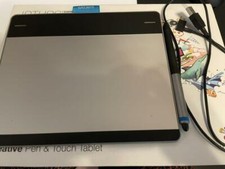 WACOM CTH-480 Intuos Comic Art Pen & Touch Tablet USB Graphics Tablet Japan picture
