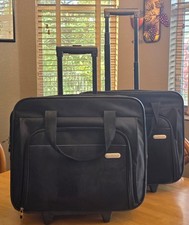 TARGUS TBR003-72 BLACK ROLLING LAPTOP CASE - 2 AVAILABLE - EXCELLENT CONDITION picture