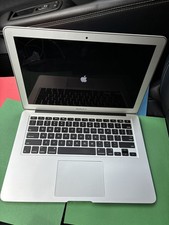 Apple MacBook Air 13” 2017 Intel Core i5 8GB RAM 128GB SSD Silver picture