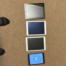 Non Working iPad Bundle. Parts Only picture