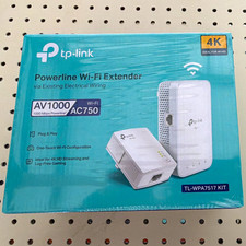 TP-Link TL-WPA7517 KIT AV1000 Gigabit Powerline AC Wi-Fi Kit picture