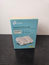 TP-Link TL-PA4010 KIT AV600 600Mbps Powerline Ethernet Adapter Starter Kit NEW picture