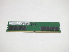M323R2GA3BB0-CQK SAMSUNG 16GB DDR5 4800 UDIMM 1Rx8 PC5-38400 1.1V 288-PIN RAM picture