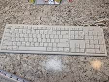 Macally QKEY Wired USB Full-Size Keyboard for Mac Apple & PC Computers White picture