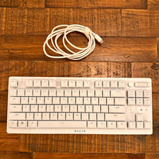 Razer DeathStalker V2 Pro TKL Wireless Mech Keyboard - White (Linear Optical) picture