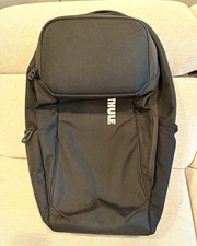 Thule Accent 23L Laptop Backpack Bundle 15.6