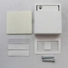 Leviton 40822-BW White 2-Port Raceway Quickport Surface Mount picture