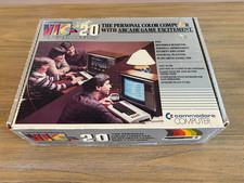Commodore VIC-20 - NTSC - Excellent Condition - TESTED - Works (CIB) picture