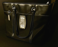 TLT004CA Targus Ladies Deluxe Tote Notebook carrying case/purse 15.4