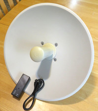 Cambium - PMP 450b - C030045B021A - COMPLETE CPE - (Dish, Hardware, Radio, PoE) picture