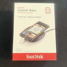 SanDisk iXPAND Base 32GB Charge Automatic Phone Backup Base for iPhone - Black picture