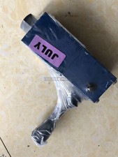 NEW 1PCS Rexroth Manual reversing valve 4WMM6E6X/-IN002 R983030727 picture