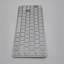 Apple Magic Keyboard Wireless Bluetooth Rechargeable A2450 White - READ picture