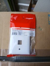 Legrand - On-Q WP3402WH  2Port Wall Plate, White Lot Of 10 picture