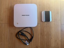 MINISFORUM AI X1 Pro-370 Mini PC, AMD Ryzen AI 9 HX370 NO RAM NO SSD - Barebones picture