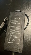 Insignia 90W AC Adapter (NS-PWLC591 E) picture
