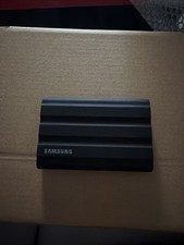 Samsung Portable SSD T7 Shield 2TB MU-PE2TOS picture