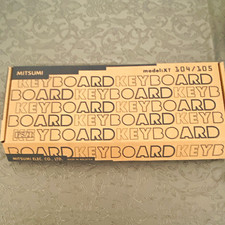 Vintage Mitsumi XT 104/105 Keyboard PS/2 Boxed NOS Retro PC Gaming KFK-EA4XT picture