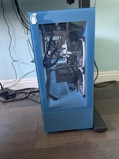 Pc for sale in new condition barely used pc  picture