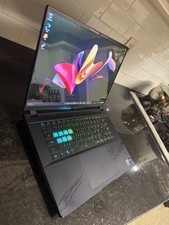 Gigabyte AORUS Master 16 AM6H Laptop Ultra 9 275HX RTX 5080 16GB 32GB RAM 1TB picture