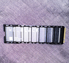 Western Digital WD_BLACK SN850 1TB NVMe M.2 2280 PCIe Gen4 x4 Heatsink PS5 picture