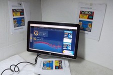 HP w1858 Widescreen LCD Monitor 18