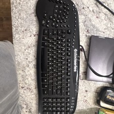 SteelSeries KUH0702 Professional Stealth Merc Gaming USB Wired Keyboard picture