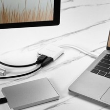 Insignia 3.3' USB-C Type C to USB-C Sync Charging Cable Black picture