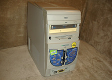 Vintage eMachines eTower 766id 766Mhz Celeron Boots Windows ME 128MB RAM picture