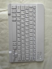 Ultrathin wireless bluetooth keyboard for IOS, Android, Windows picture